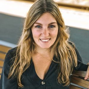 Meet your Posher, Natalie